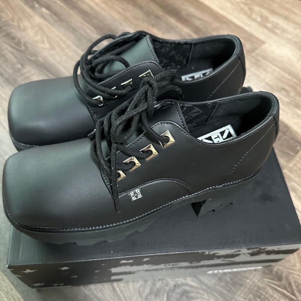 T.U.K Black Platform Creeper Lace-Up Shoes